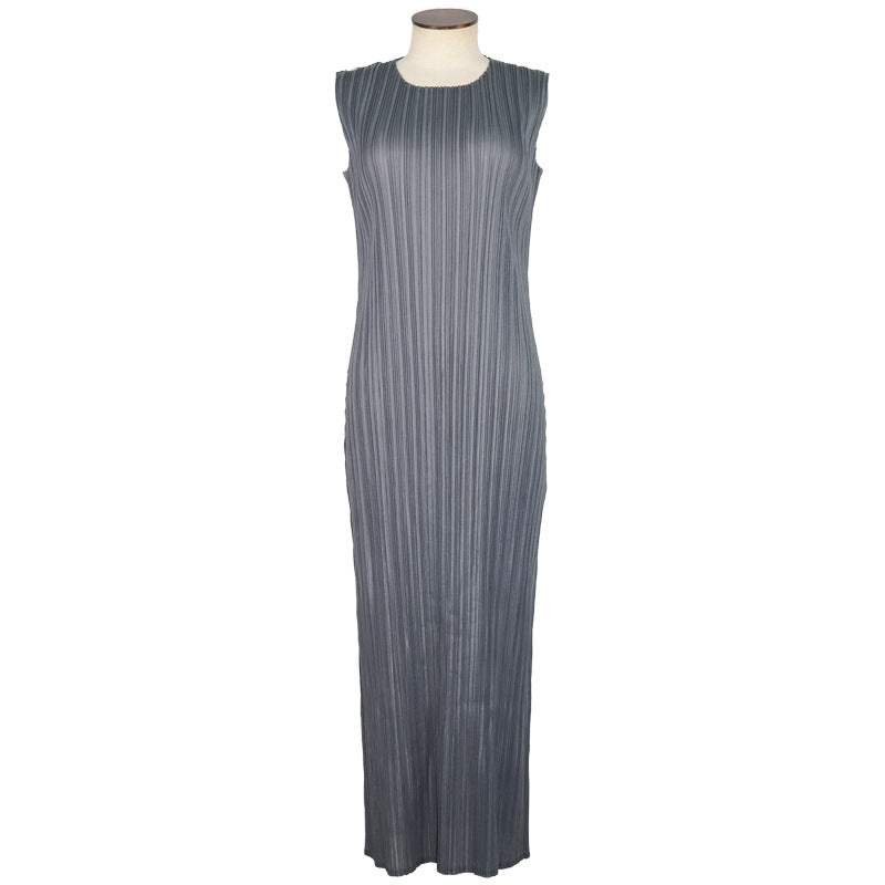 Japanese Style Sleeveless Pleated Dress – Round Neck Elegant Midi