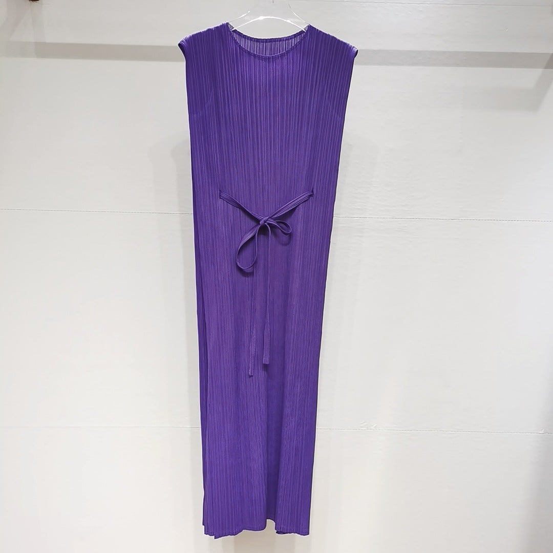 High-End Pleated Midi Dress – Slim Fit Lace-Up Waist Elegant Style