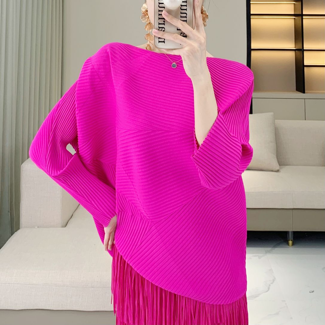 Pleated Top – Asymmetrical Folded Slim Fit Thick Fabric
