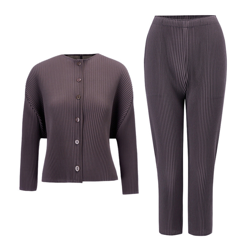 Pleated Two-Piece Set – High-End Single-Breasted Jacket and Slim Pants