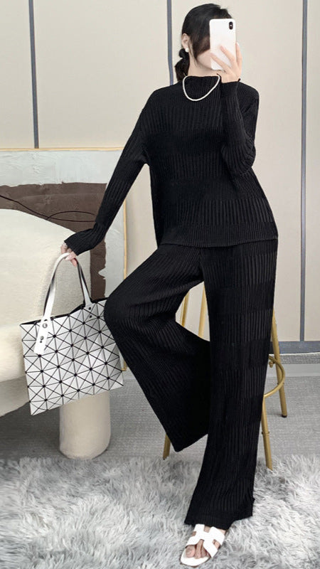 Women’s Fall Pleated Two-Piece Set – Crew Neck Top and Wide-Leg Pants