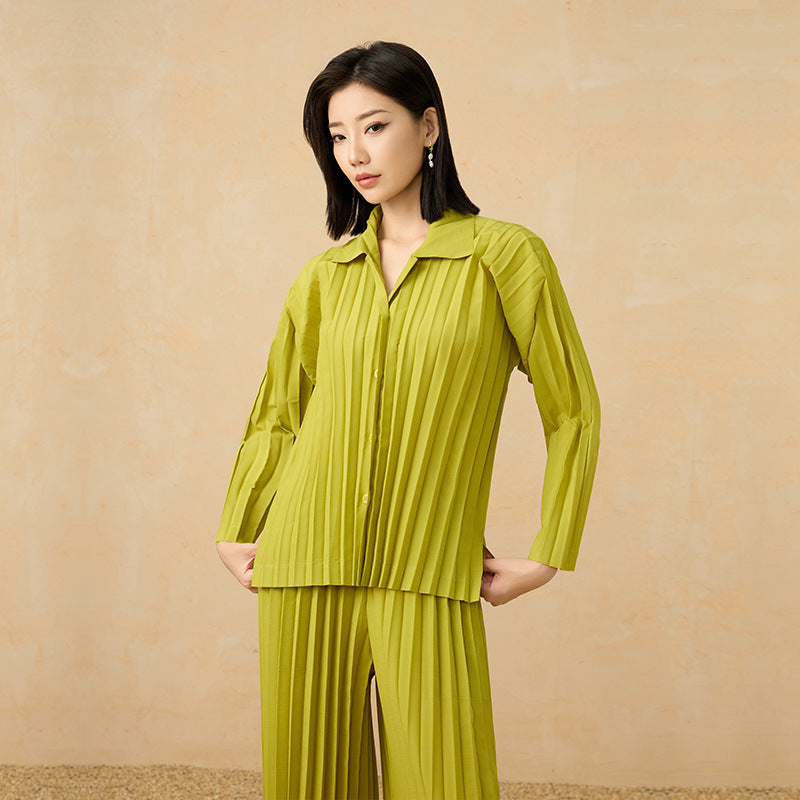 2025 Pre-Spring Handmade Pleated Two-Piece Set – Cardigan Top & Straight-Leg Pants, Effortless Chic