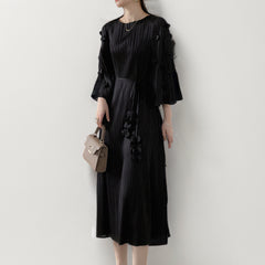Pleats Please Lace-Up Mid-Length Dress – Plus-Size Friendly Pleated Slimming Style