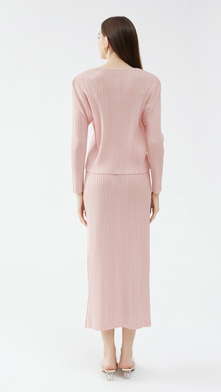 Pleated Shirt and Slit Skirt Set – Chic Two-Piece Women’s Outfit