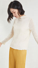 Pleated Chiffon Half-Turtleneck Top with Lace Detail – Elegant Women’s Blouse