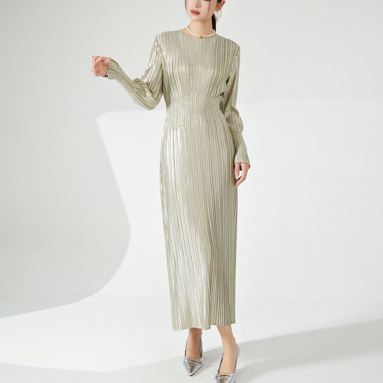 Pleats Please Long-Sleeve Bronzing Dress – Elegant Pleated Autumn Maxi