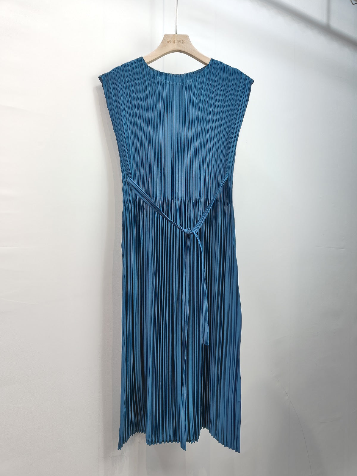 2025 Spring Summer Luxury Maxi Dress – Sleeveless Crew Neck, Lace-Up Waist, Elegant Loose Fit