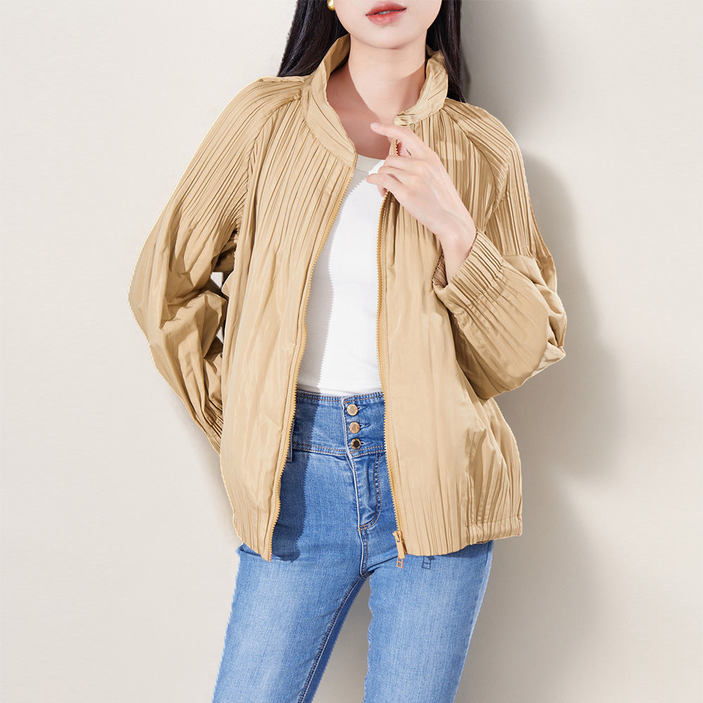 Pleated Short Puffer Jacket – Stylish Lightweight Women’s Outerwear