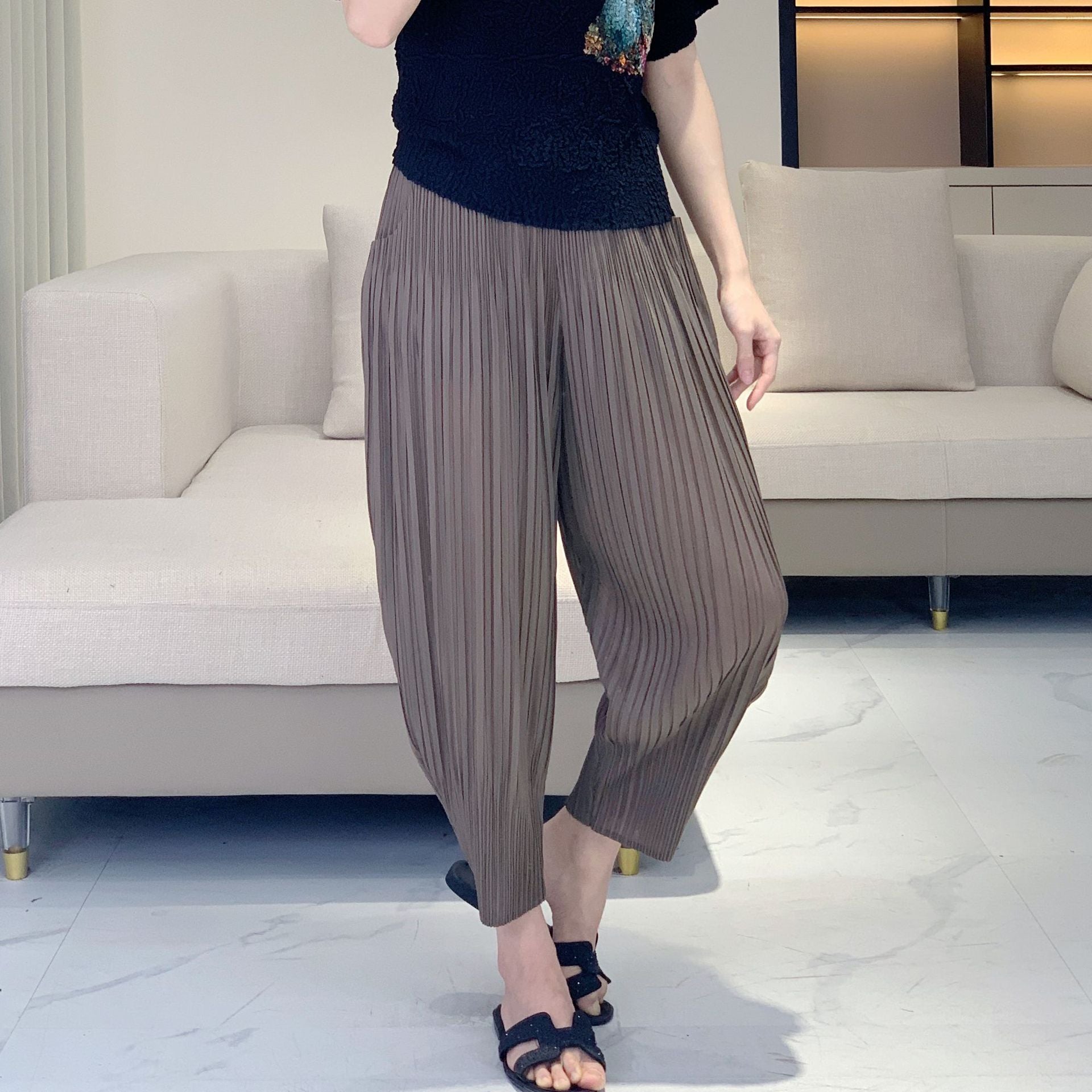 Pleated Harem Pants – Slim Fit Nine-Point Radish Style