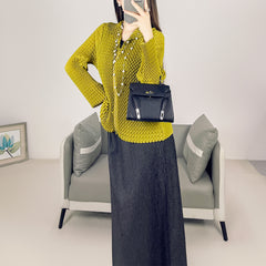 2025 Fall Winter High-End Pleated Wavy Jacket – Solid Color Lapel, Long Sleeve Zipper Cardigan for Women