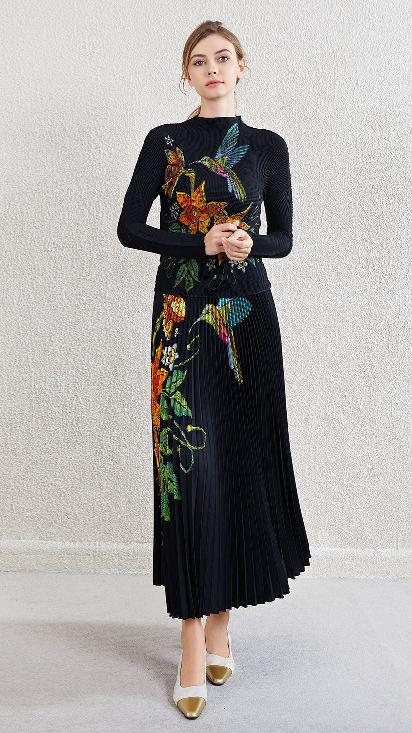 Pleated Print Chiffon Top and Skirt Set – Elegant Two-Piece Outfit