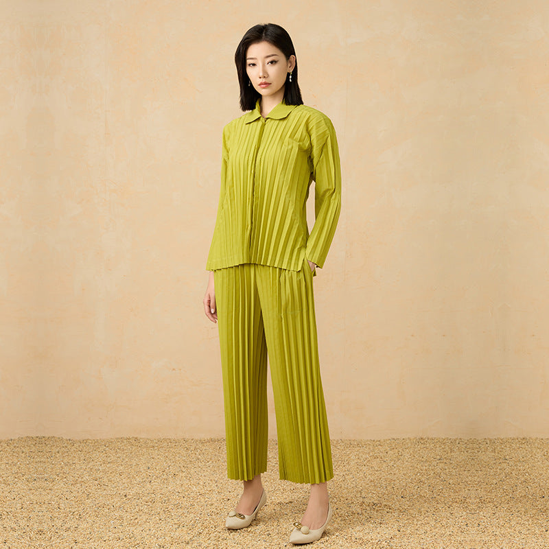2025 Pre-Spring Handmade Pleated Two-Piece Set – Cardigan Top & Straight-Leg Pants, Effortless Chic