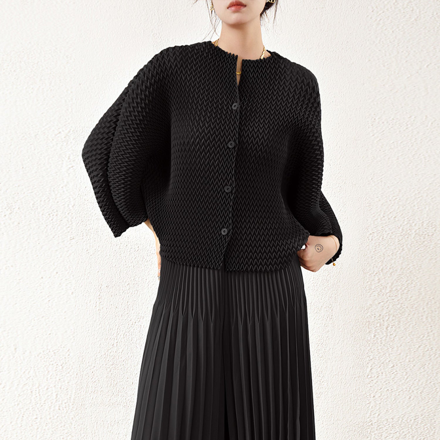 Pleats Please Pleated Cardigan – Short Bat Sleeve Jacket for Spring & Summer