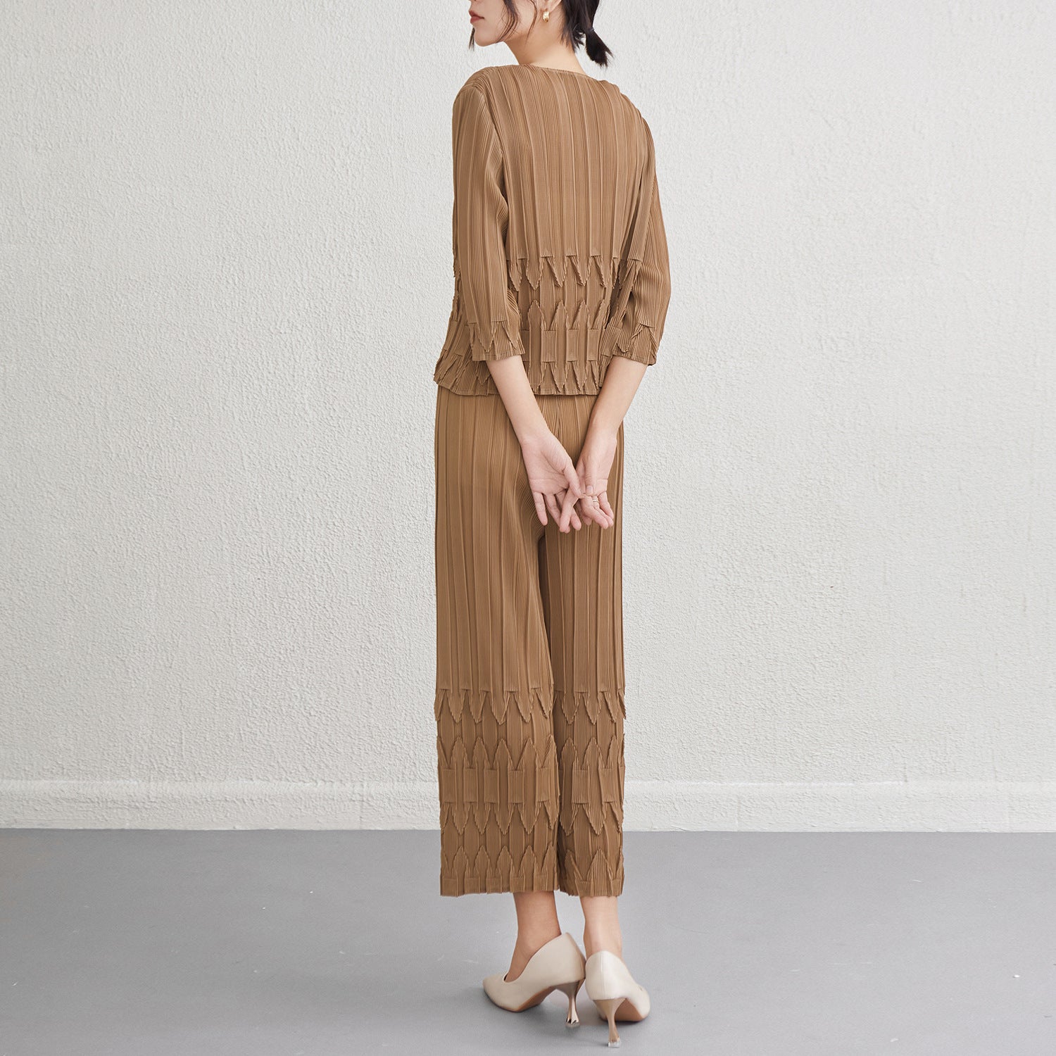 Pleats Please Wide-Leg Pants Set – Pleated Two-Piece Outfit for Women