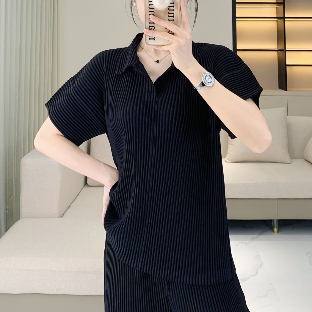 Miyake quality T-shirt top, unisex high-end fashion temperament, versatile polo shirt, casual simple short sleeves