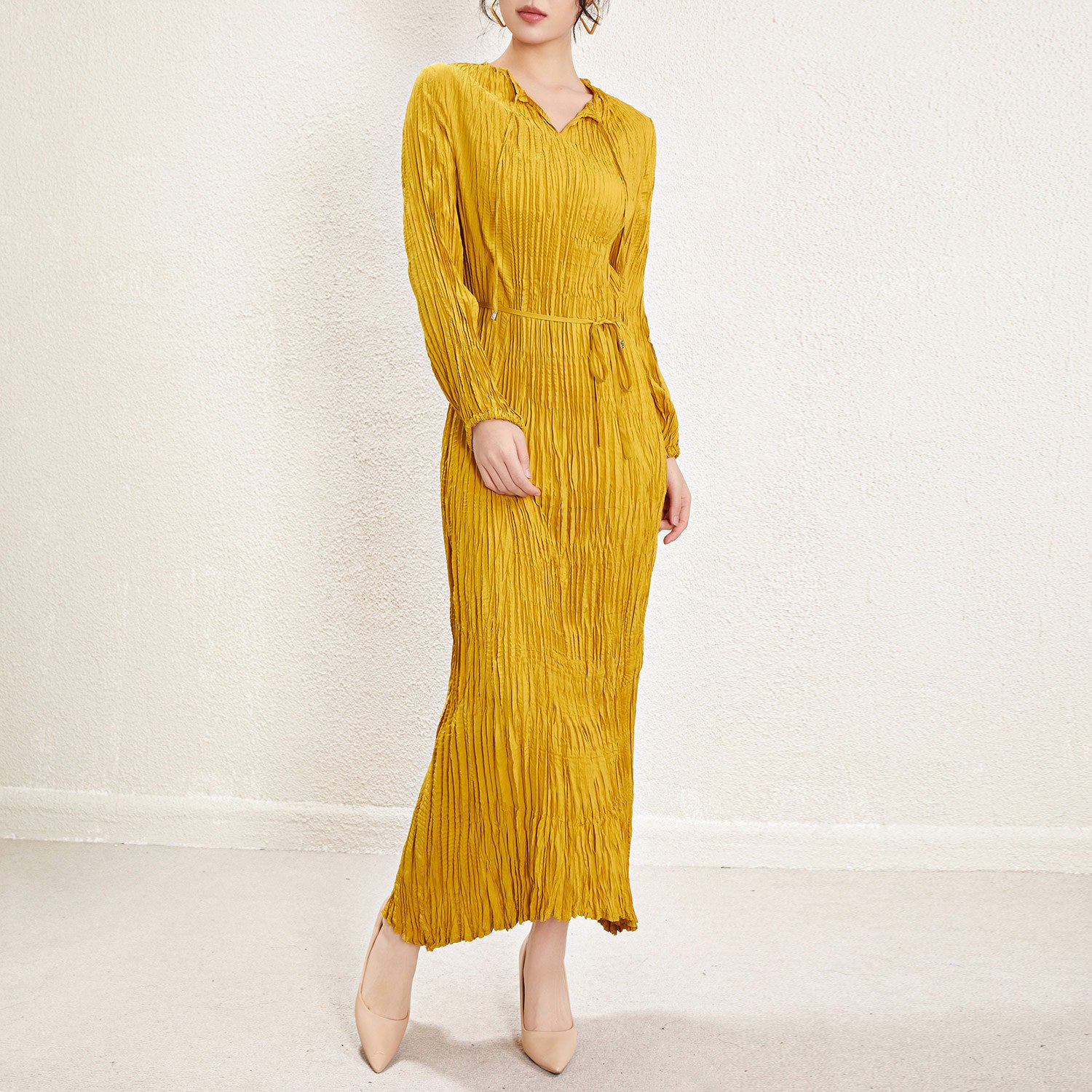 Pleats Please Irregular Pleated Dress – Long-Sleeve Cinched-Waist Elegant Style