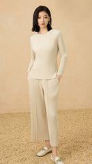 2025 Fall Pleated Long Sleeve T-Shirt & Straight-Leg Pants Set – Relaxed Solid Color, Everyday Comfort