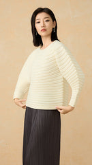 2025 Winter Japanese Pleated Sweater – Crew Neck, Soft Knit, Long Sleeve Solid Color Style