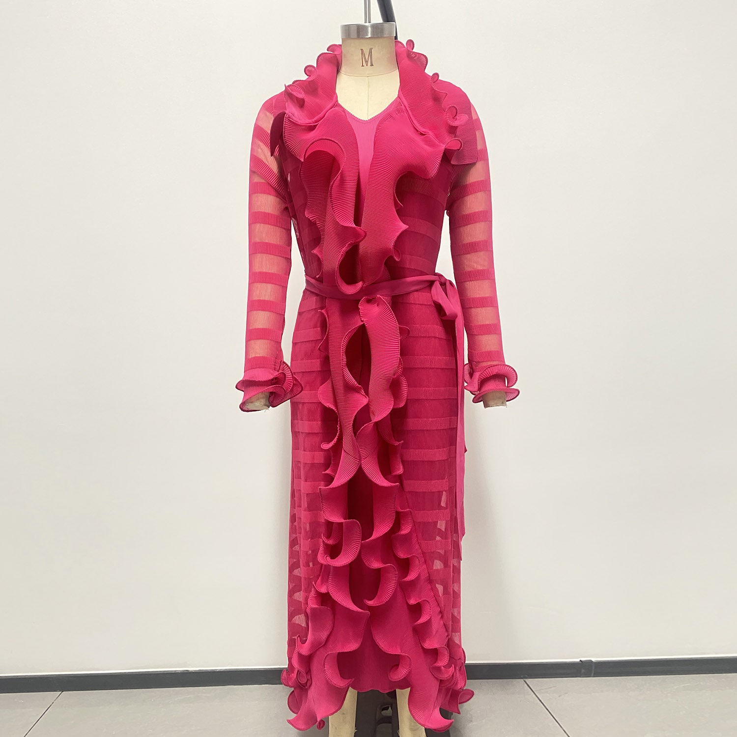 Pleated Ruffle Splice Long Sleeve Dress – Elegant and Modern Women’s Outfit