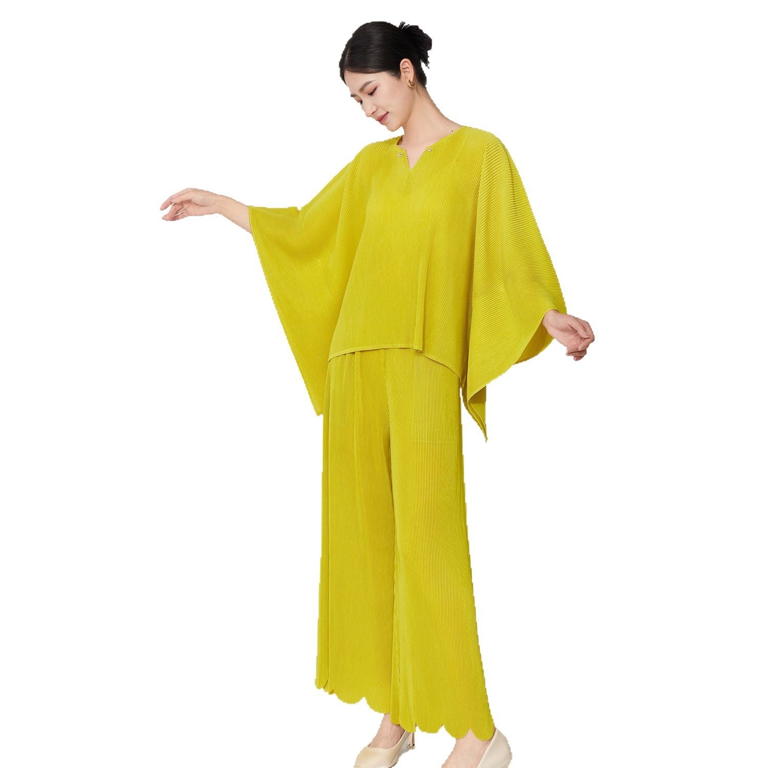 Pleats Please Plus-Size Summer Two-Piece Set – Irregular Top & Straight Pants