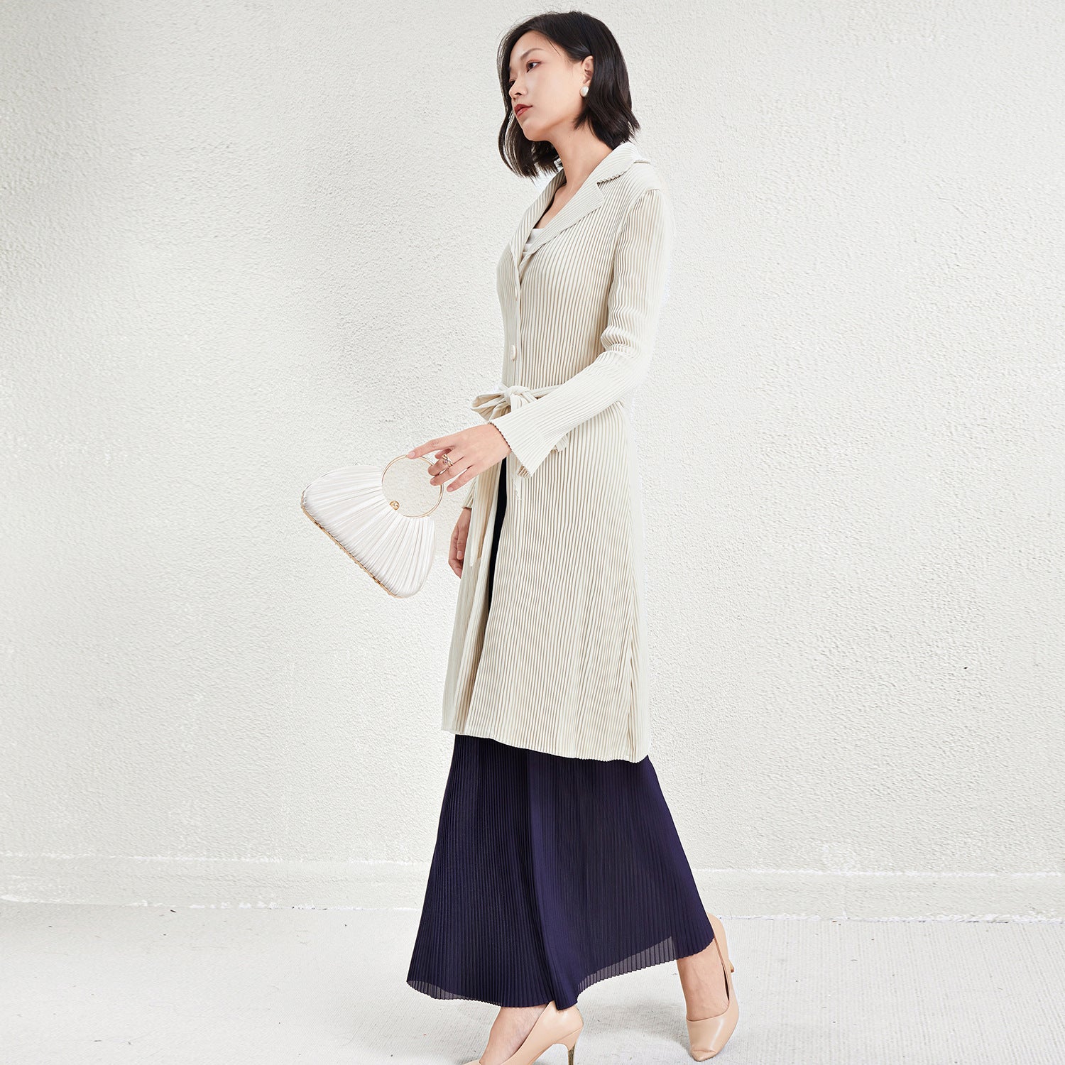 Pleated A-Line Mid-Length Trench Coat – Lace-Up Waist Women’s Outerwear