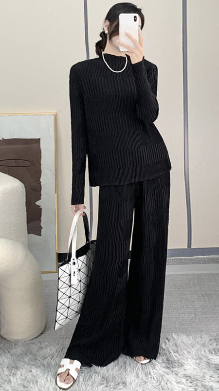 Women’s Fall Pleated Two-Piece Set – Crew Neck Top and Wide-Leg Pants