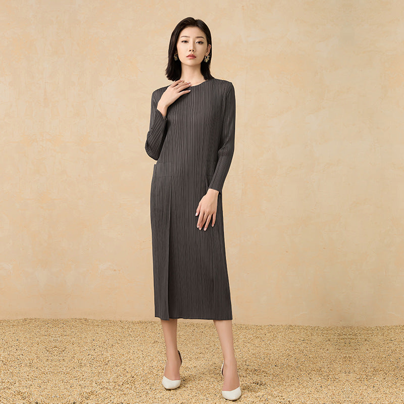 2025 Fall Winter Pleated Long Sleeve Dress – Slim Fit, Elegant Maxi Style for Women