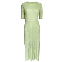 Pleated A-Line Dress – Solid Color Slim Fit Midi