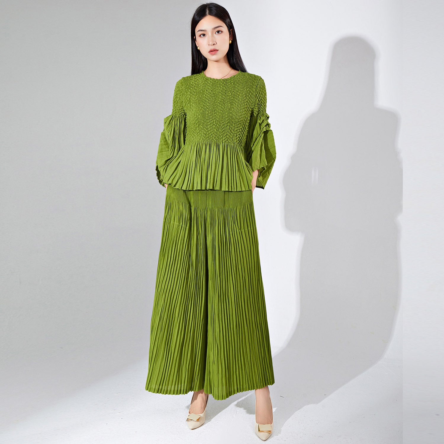Pleated Two-Piece Set – Wide-Leg Pants & Top, Plus-Size Friendly Outfit for Women