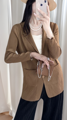 Pleated Fish Scale Cardigan – Suit-Collar Lightweight Layer for Women