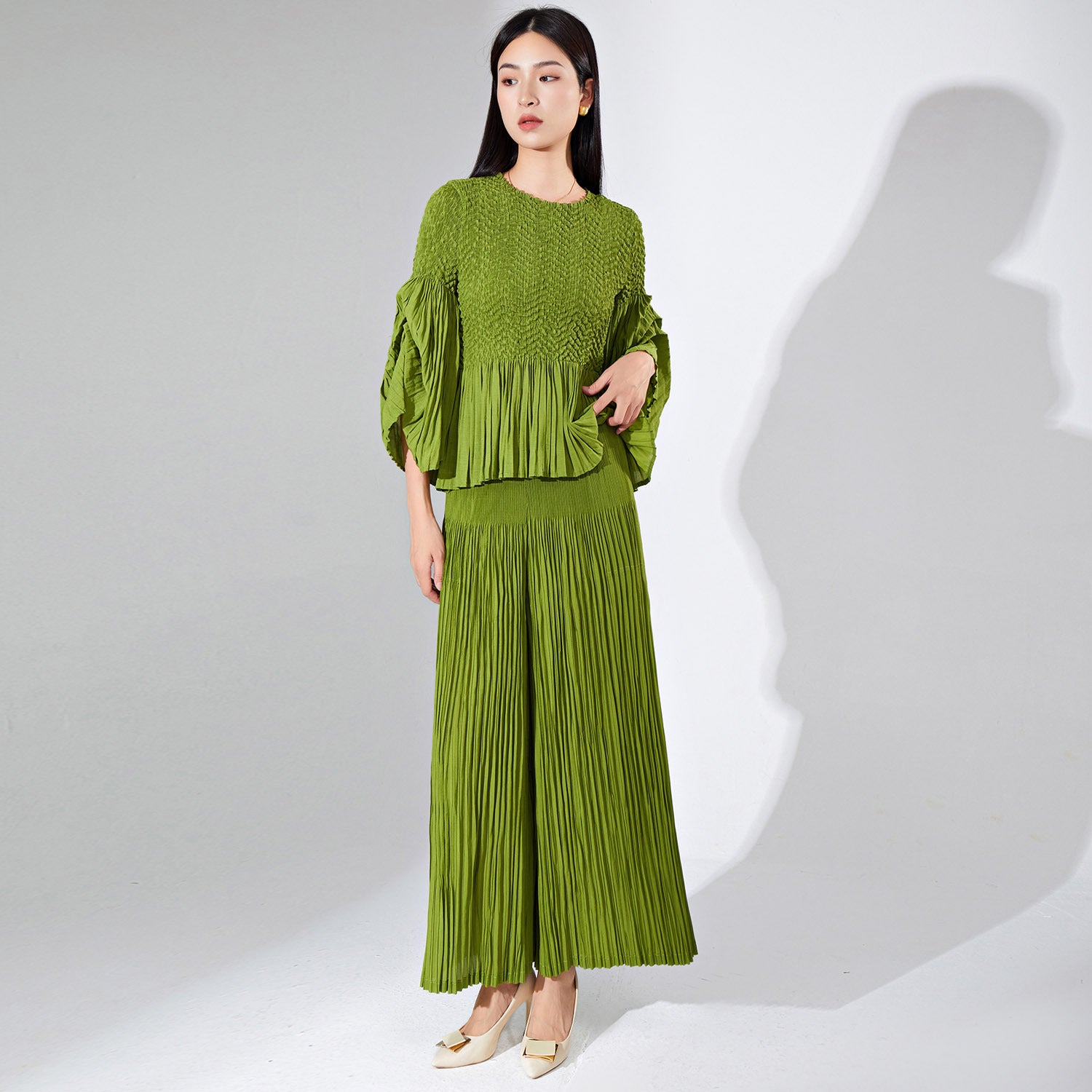Pleated Two-Piece Set – Wide-Leg Pants & Top, Plus-Size Friendly Outfit for Women