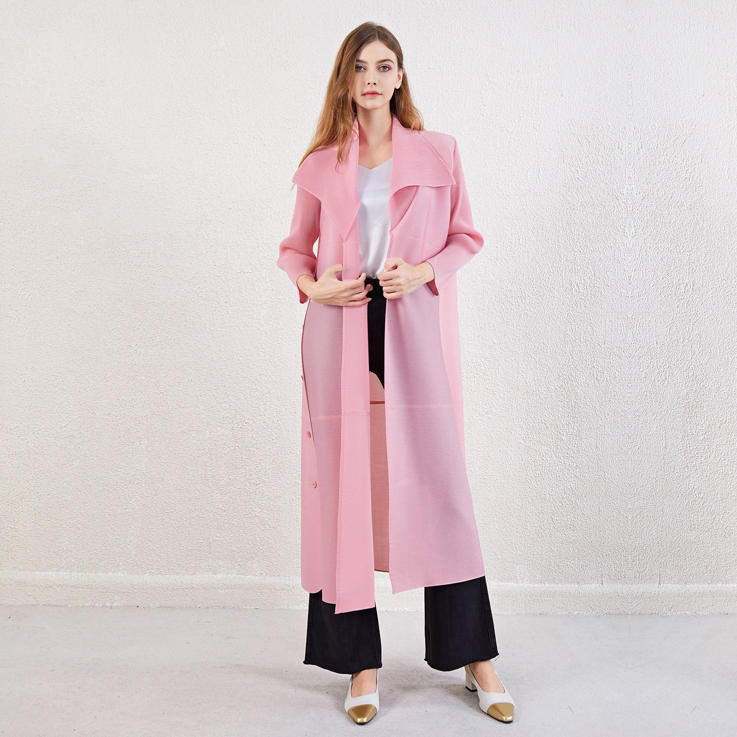 Pleated Elegant Abaya Dress – Modest and Stylish Muslim Women’s Outfit