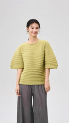 Nordic Style Pleated Knit T-Shirt – Fresh Crew Neck, Short Sleeve, Lightweight Summer Top for Women