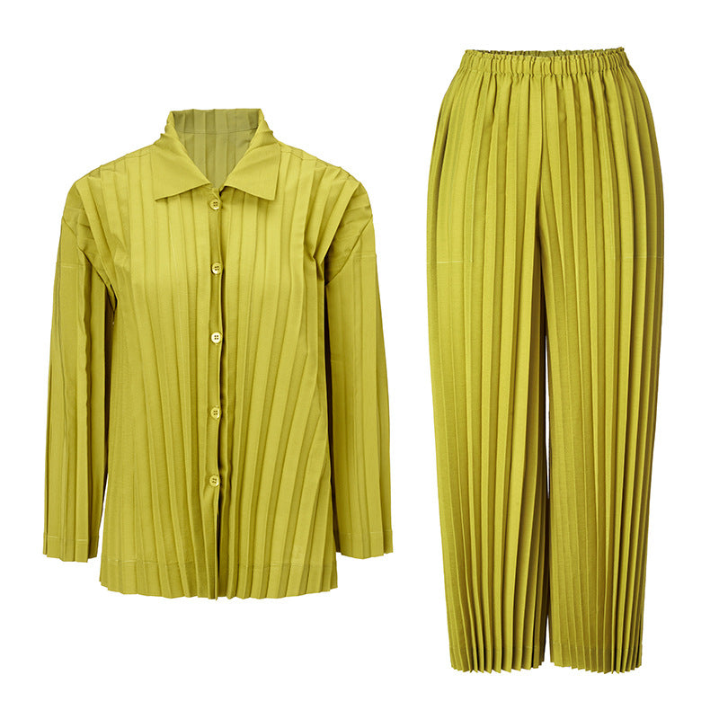 2025 Pre-Spring Handmade Pleated Two-Piece Set – Cardigan Top & Straight-Leg Pants, Effortless Chic