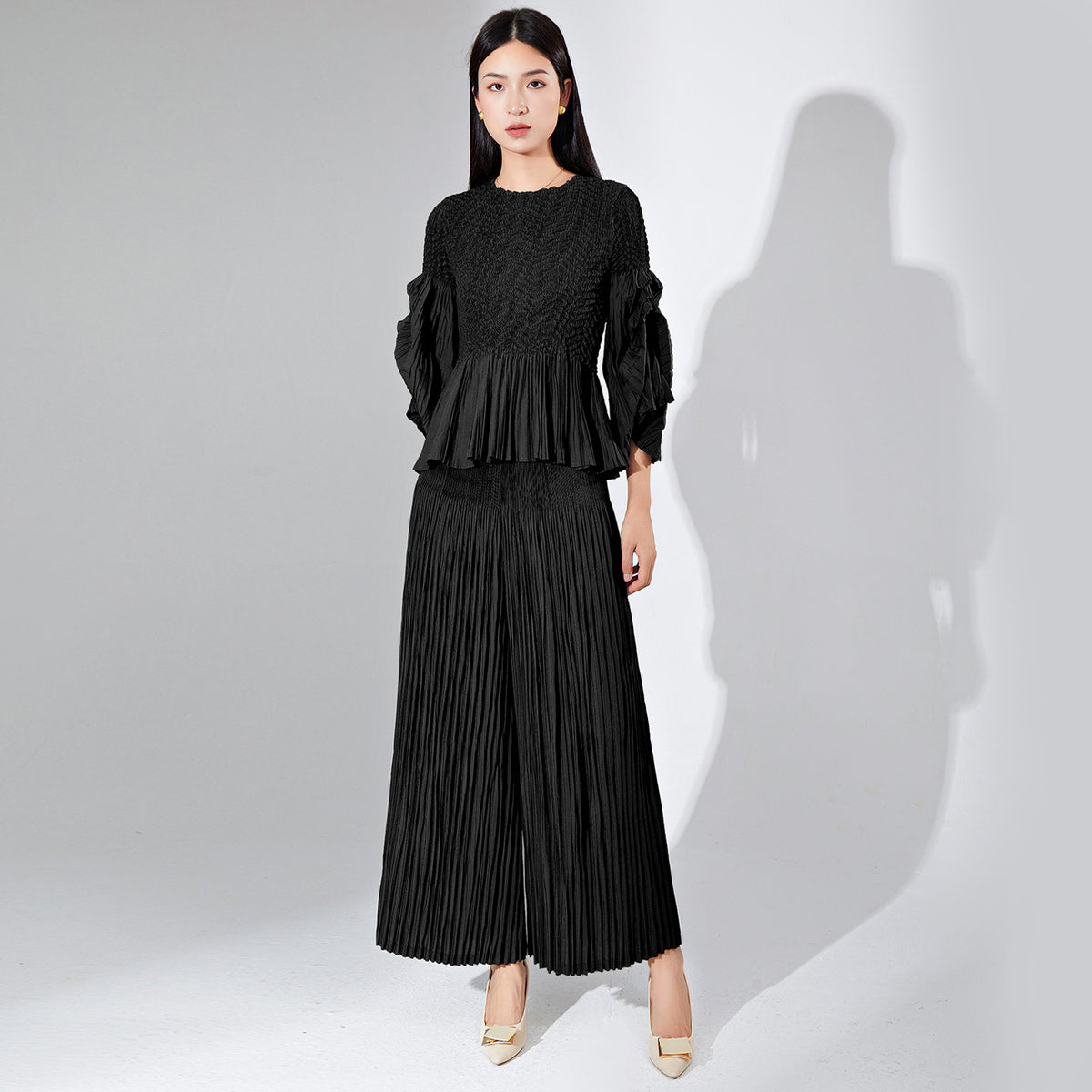 Pleated Two-Piece Set – Wide-Leg Pants & Top, Plus-Size Friendly Outfit for Women