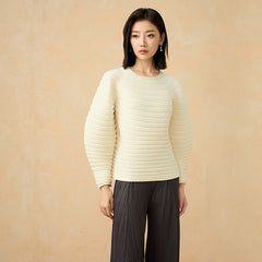 2025 Winter Japanese Pleated Sweater – Crew Neck, Soft Knit, Long Sleeve Solid Color Style