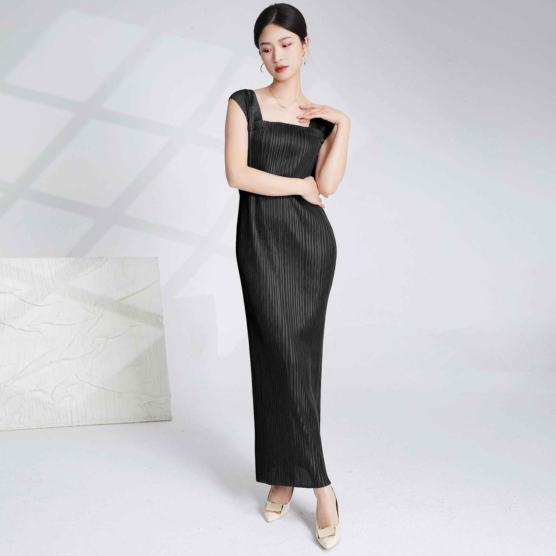 Issey Miyake Pleats Please Style – 兩件套吊帶裙套頭衫套裝