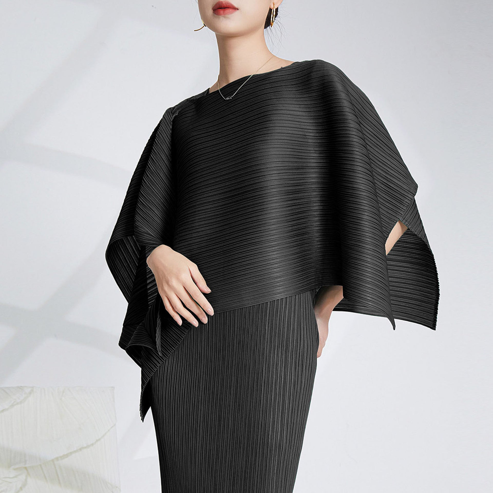Issey Miyake Pleats Please Style – 兩件套吊帶裙套頭衫套裝