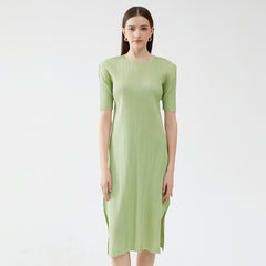 Pleated Solid Color Midi Dress – Short Sleeve Slim A-Line Style