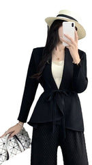Fish Scale Pleated Lace-Up Blazer – Stylish Modern Women’s Jacket