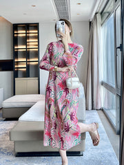 2025 Fall Winter Pleated Jungle Print Dress – Elegant Slim Fit Midi Style for Women