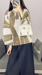 2025 Fall Winter Pleated Printed T-Shirt – Loose Fit, Lightweight Casual Top for Women