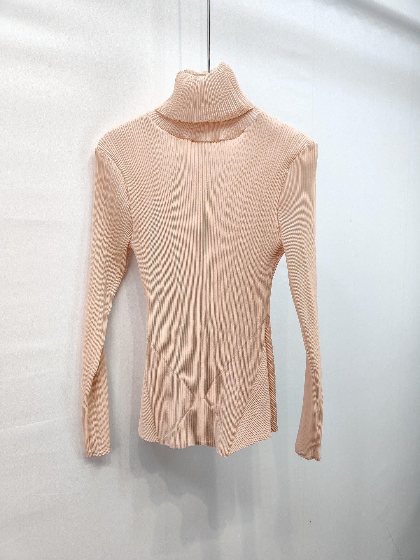 2025 Fall Winter Pleated Knit Top – Cozy High Neck, Slim Fit, Everyday Style