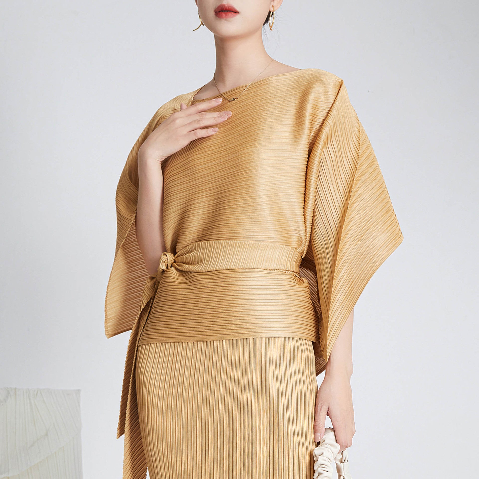 Issey Miyake Pleats Please Style – 兩件套吊帶裙套頭衫套裝