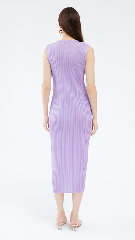 Japanese Style Sleeveless Pleated Dress – Round Neck Elegant Midi