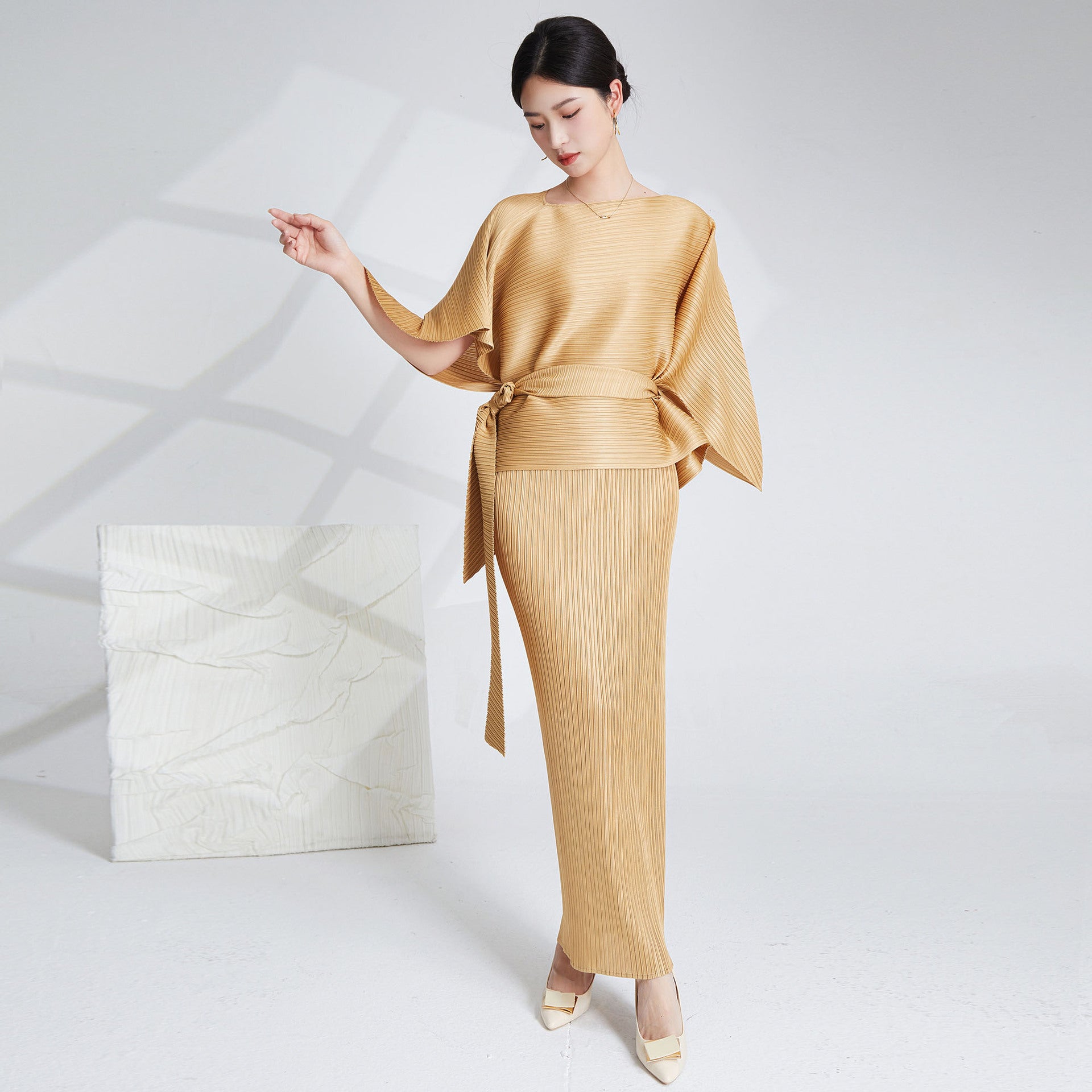 Issey Miyake Pleats Please Style – 兩件套吊帶裙套頭衫套裝