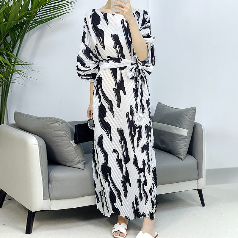 2025 Fall Winter Pleated Printed Maxi Dress – V-Fold Design, Elegant Casual Style for Women