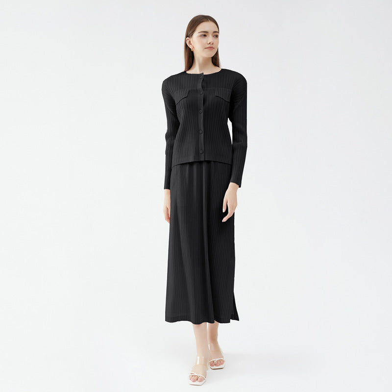 Pleated Shirt and Slit Skirt Set – Chic Two-Piece Women’s Outfit