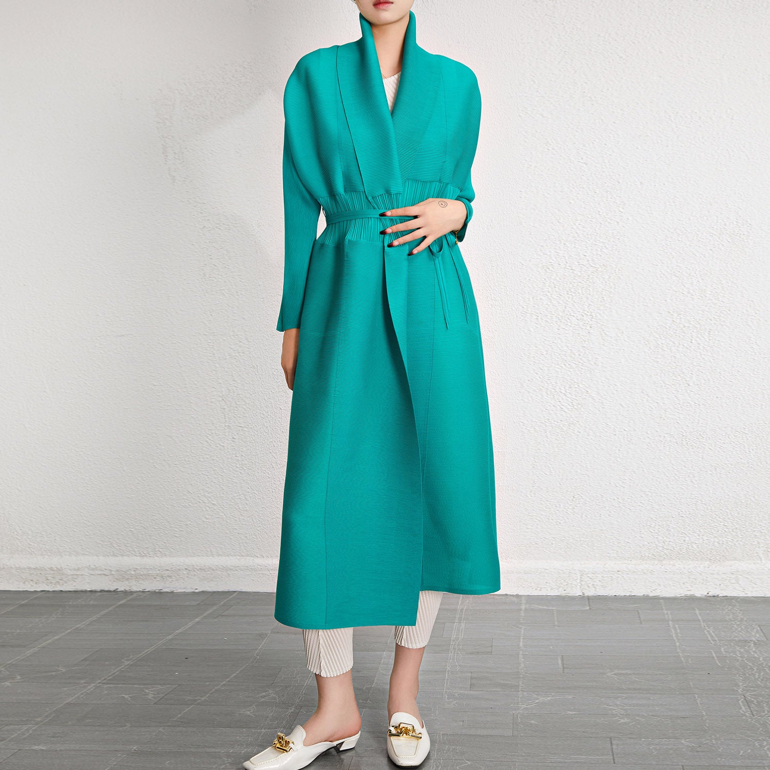 Pleated Midi Shawl Cardigan Coat – Elegant Lightweight Layer for Women