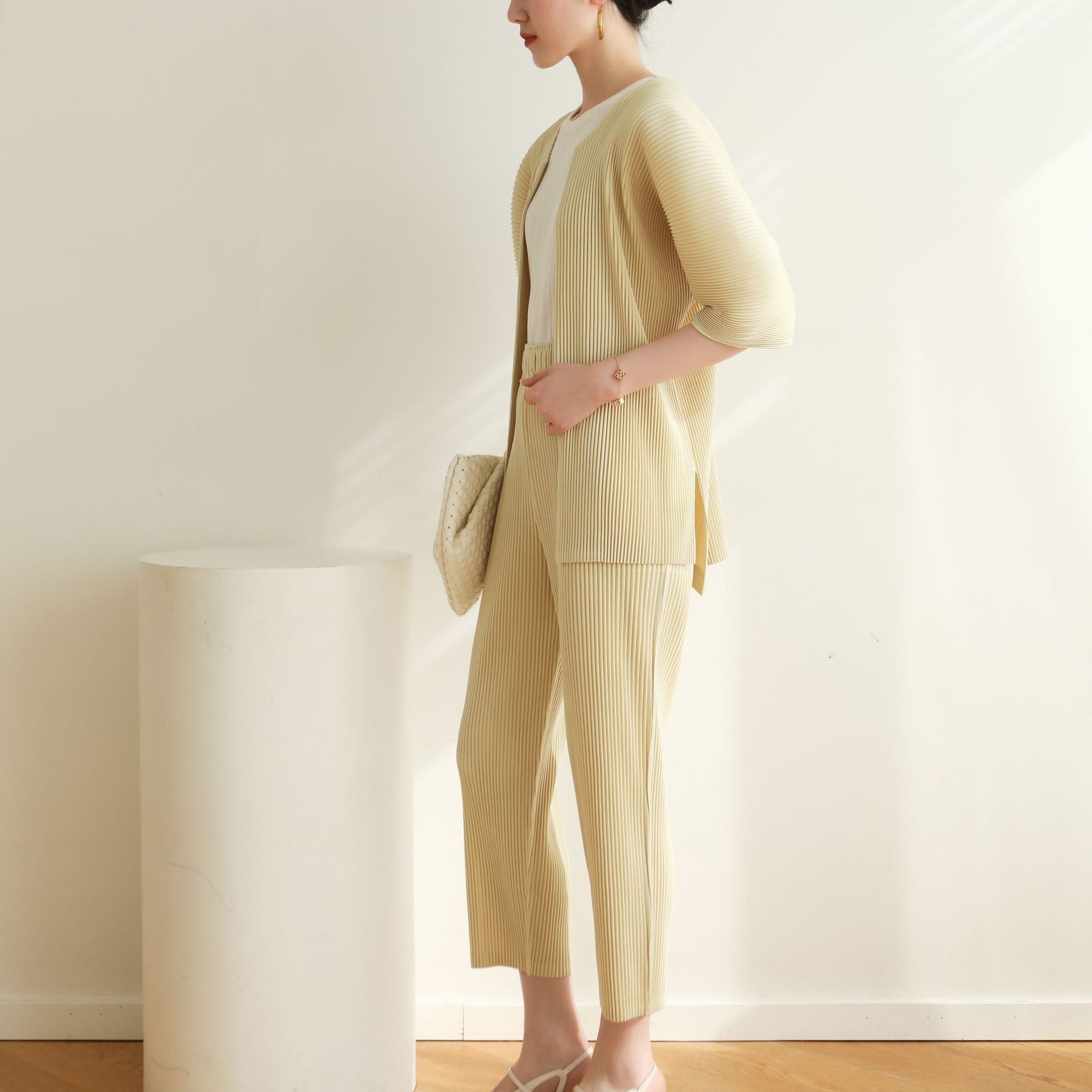Pleated Two-Piece Set – Lace-Up Cardigan Jacket & Cropped Pants, Casual Chic Style